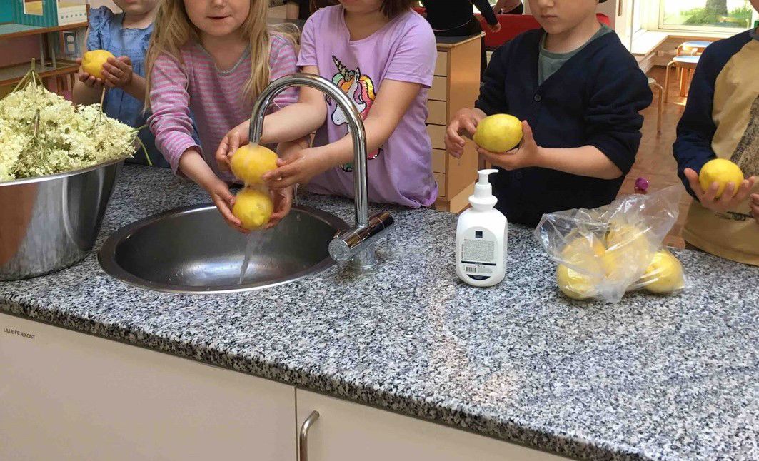 hyldeblomstsaft